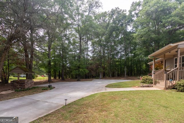 2173 Old Jackson Road, Locust Grove, GA 30248
