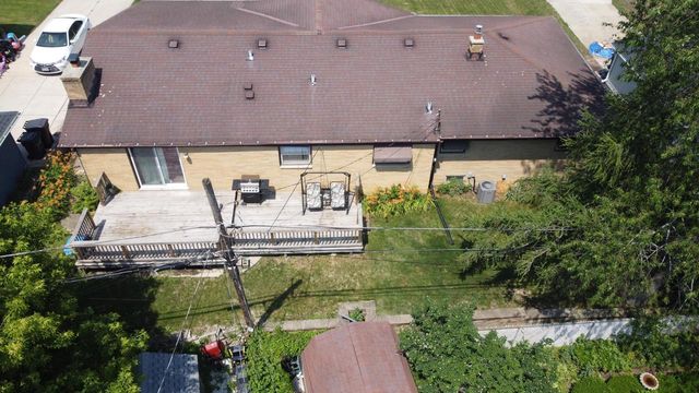 1773 Juniper CIRCLE, South Milwaukee, WI 53172
