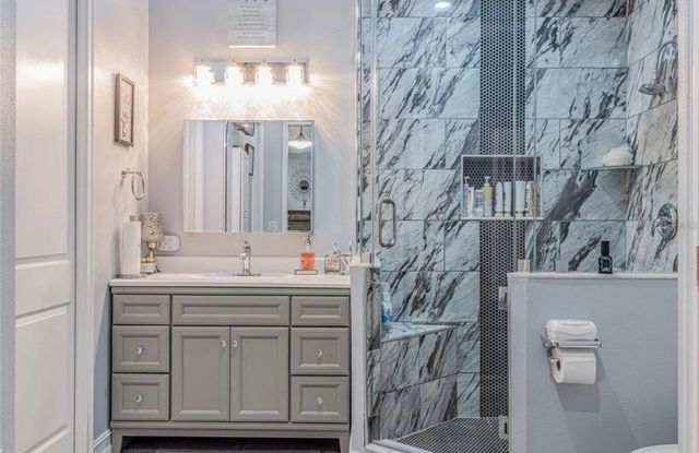 8502 TRAMMELL TRAIL, Tampa, FL 33619