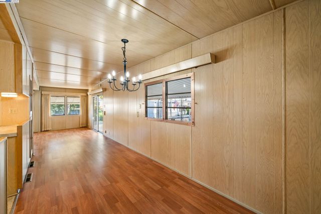 18 Galloway Dr, Concord, CA 94520