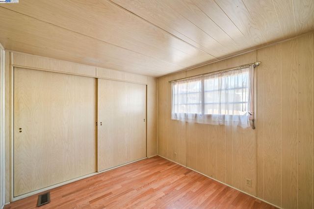 18 Galloway Dr, Concord, CA 94520