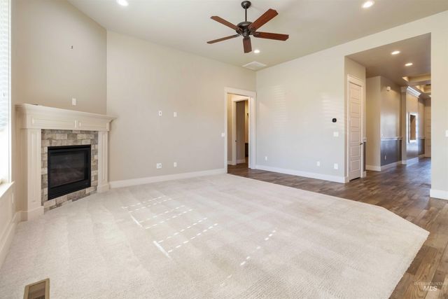 917 Pascua Dr, Kuna, ID 83634