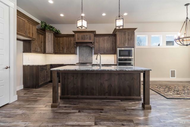 917 Pascua Dr, Kuna, ID 83634