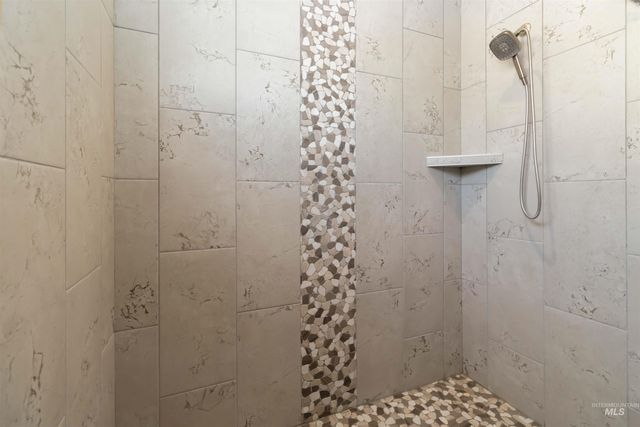 917 Pascua Dr, Kuna, ID 83634