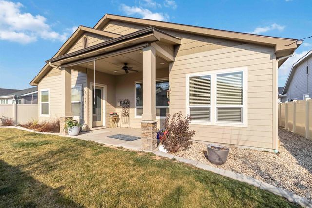 917 Pascua Dr, Kuna, ID 83634