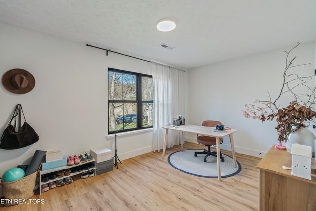 5901 Wichita Drive, Knoxville, TN 37921