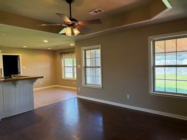 23 Trinity Drive, Cabot, AR 72023