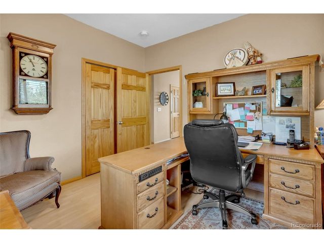 38 Kingston Dr, Florissant, CO 80816