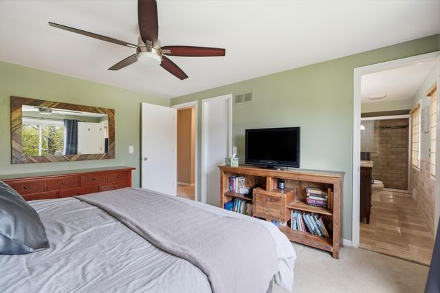 2070 Winchester Road, Rochester Hills, MI 48307