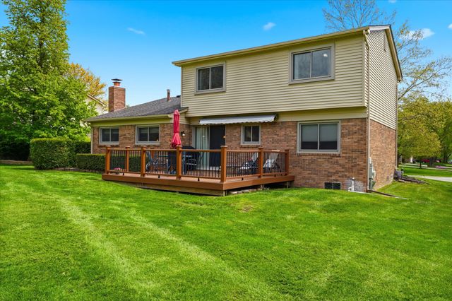 2070 Winchester Road, Rochester Hills, MI 48307