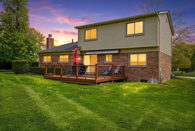 2070 Winchester Road, Rochester Hills, MI 48307