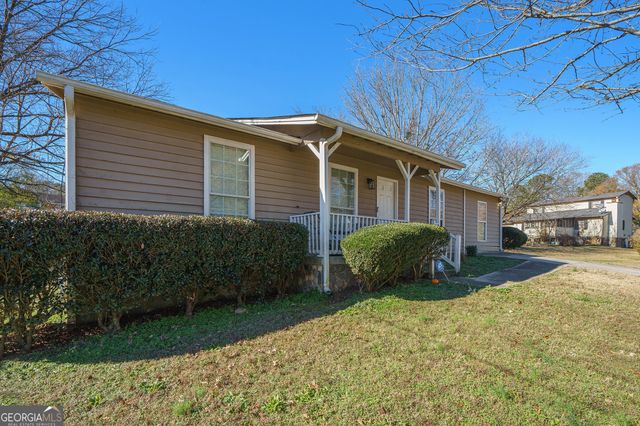 1696 Almand Creek Drive SW, Conyers, GA 30094