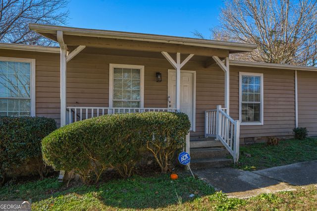 1696 Almand Creek Drive SW, Conyers, GA 30094