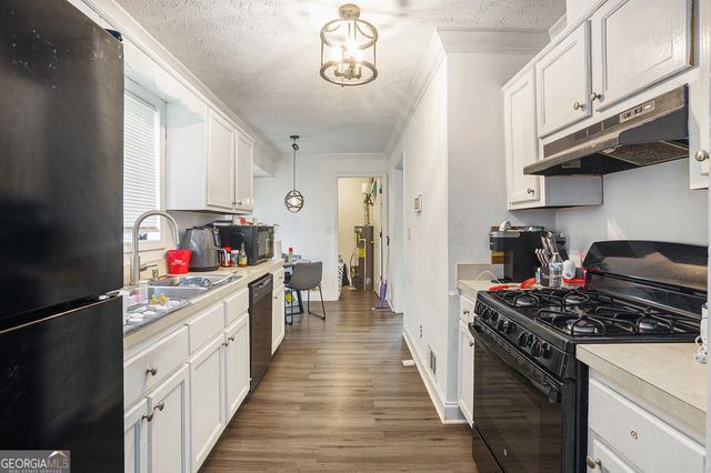 1696 Almand Creek Drive SW, Conyers, GA 30094