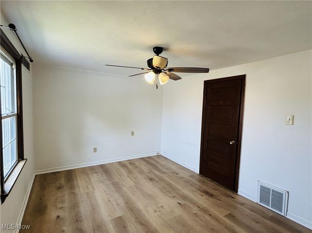 3938 Bright Way Street, Weirton, WV 26062