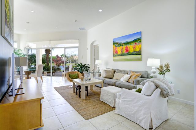 233 Andalusia Drive, Palm Beach Gardens, FL 33418