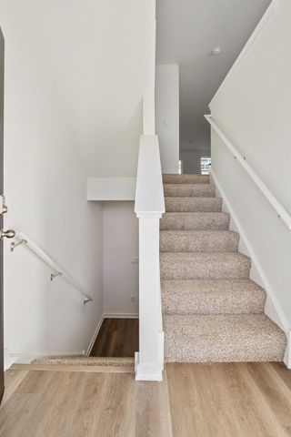 6520 Linden Trail E, Wonder Lake, IL 60097