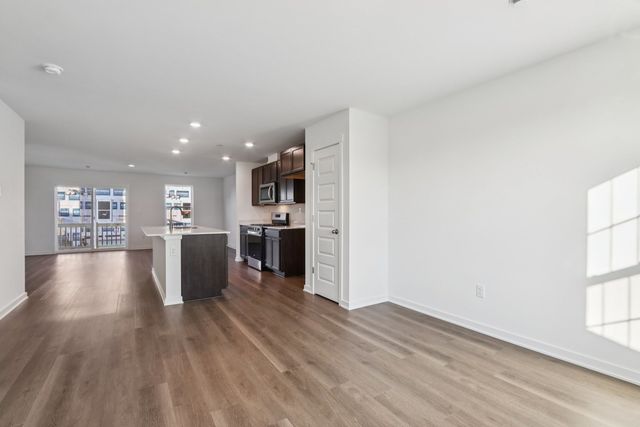 6520 Linden Trail E, Wonder Lake, IL 60097