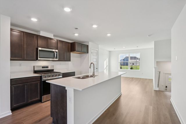 6520 Linden Trail E, Wonder Lake, IL 60097