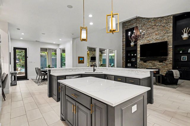 9922 Vintage Villa Drive, Houston, TX 77070