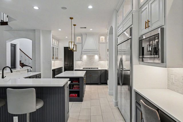 9922 Vintage Villa Drive, Houston, TX 77070