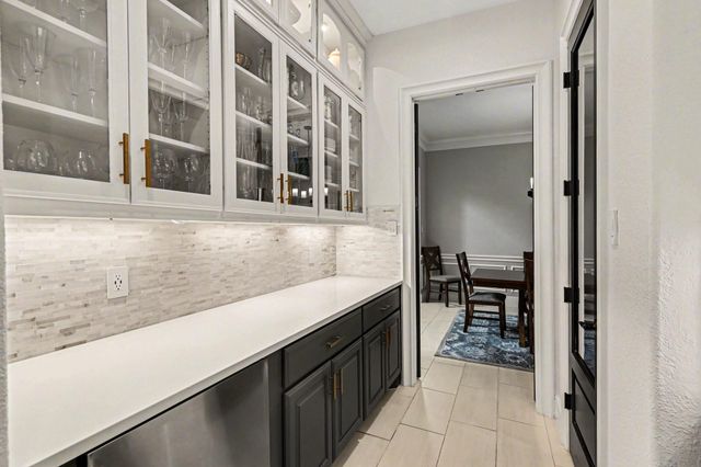 9922 Vintage Villa Drive, Houston, TX 77070