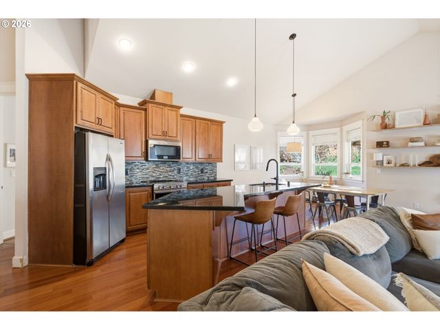 847 W S St, Washougal, WA 98671