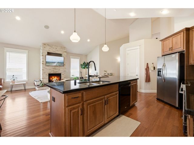 847 W S St, Washougal, WA 98671