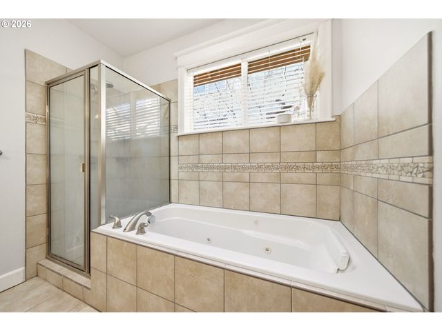 847 W S St, Washougal, WA 98671