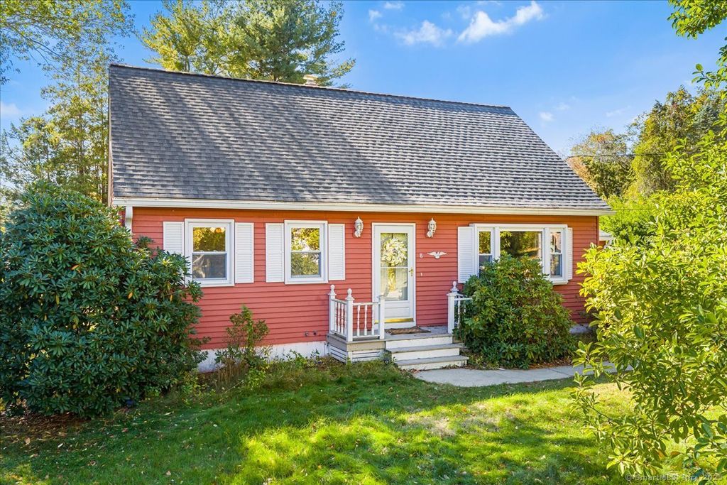 8 Aspen Court, Norwich, CT 06360