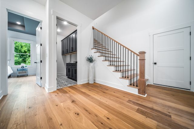 837 Stockell St, Nashville, TN 37207