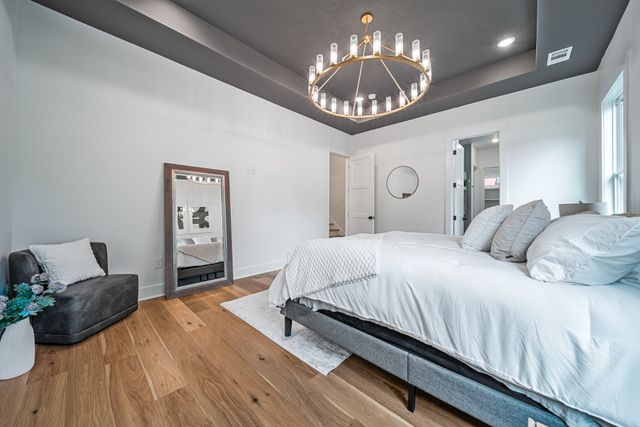 837 Stockell St, Nashville, TN 37207