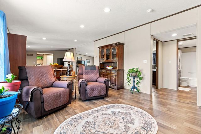 1649 James Road, Somerset, KY 42501