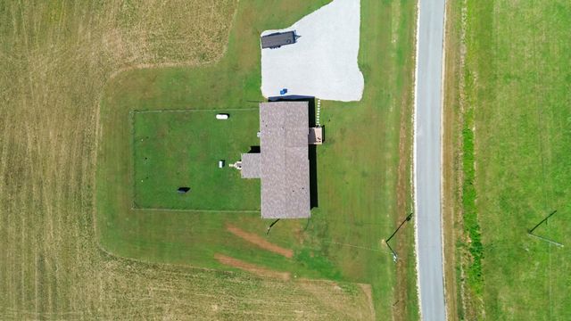 1649 James Road, Somerset, KY 42501