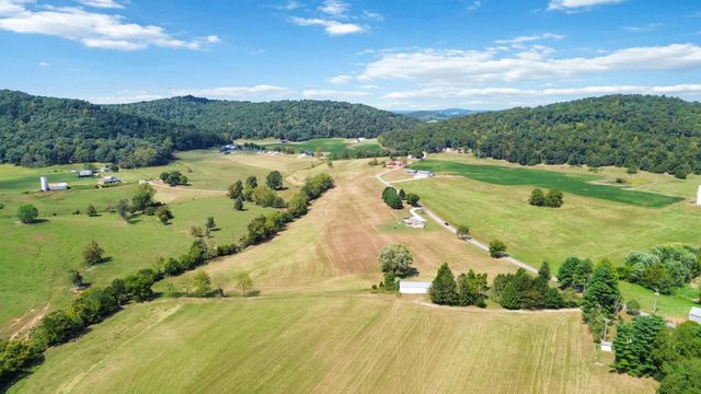 1649 James Road, Somerset, KY 42501