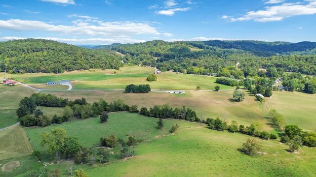 1649 James Road, Somerset, KY 42501