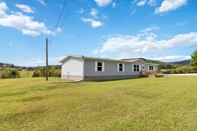1649 James Road, Somerset, KY 42501