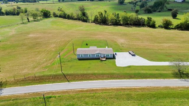 1649 James Road, Somerset, KY 42501