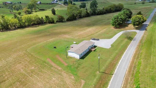1649 James Road, Somerset, KY 42501