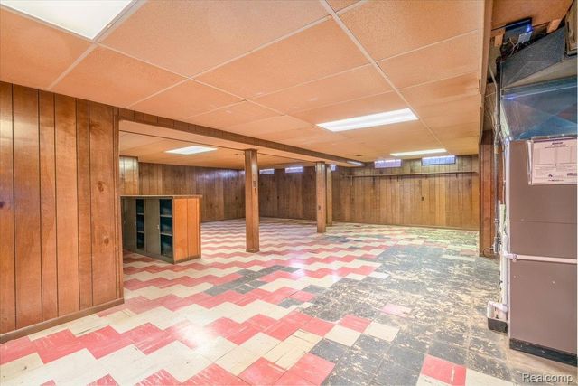 27046 Clarpointe Drive, Warren, MI 48088