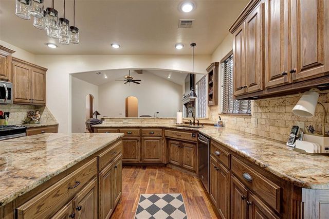 17900 SE 104th Street, Newalla, OK 74857