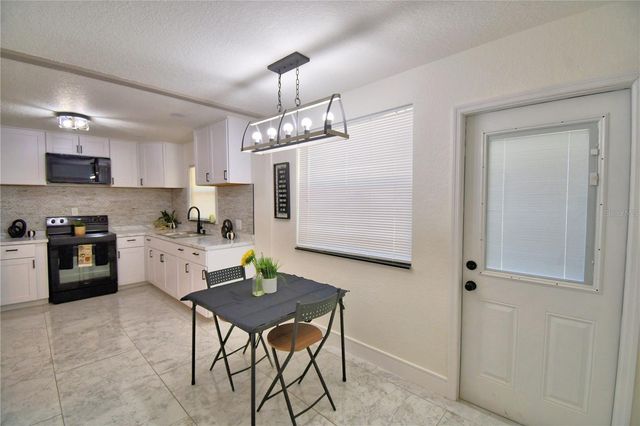 6960 2ND STREET, Mulberry, FL 33860