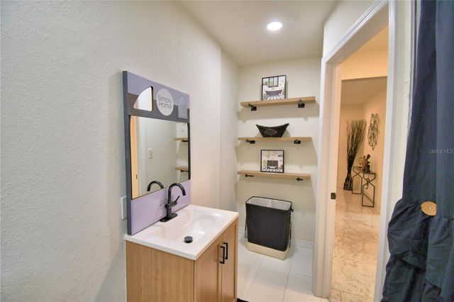 6960 2ND STREET, Mulberry, FL 33860