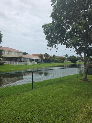 1361 SE 16th Ave, Homestead, FL 33035