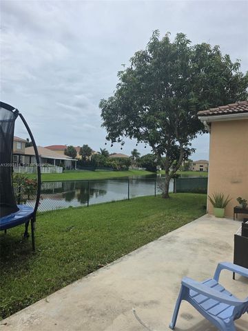 1361 SE 16th Ave, Homestead, FL 33035