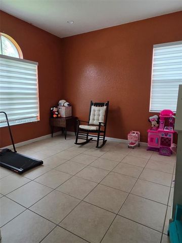 1361 SE 16th Ave, Homestead, FL 33035
