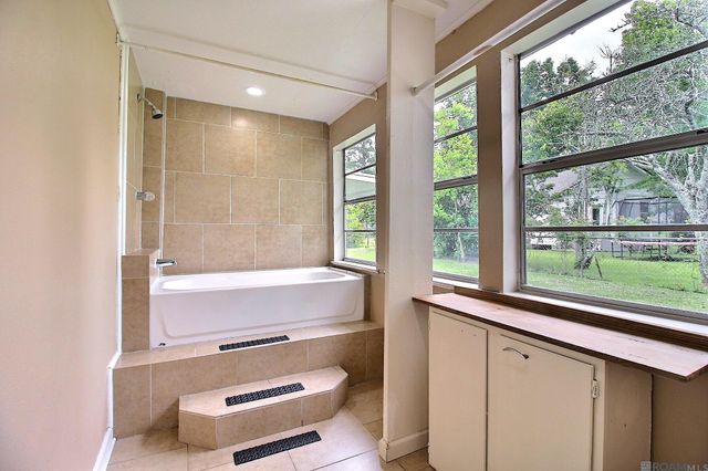940 Robbie St, Denham Springs, LA 70726
