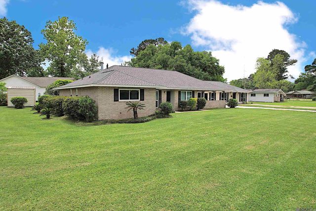 940 Robbie St, Denham Springs, LA 70726