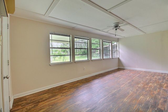 940 Robbie St, Denham Springs, LA 70726