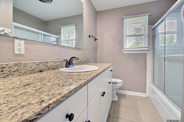 940 Robbie St, Denham Springs, LA 70726